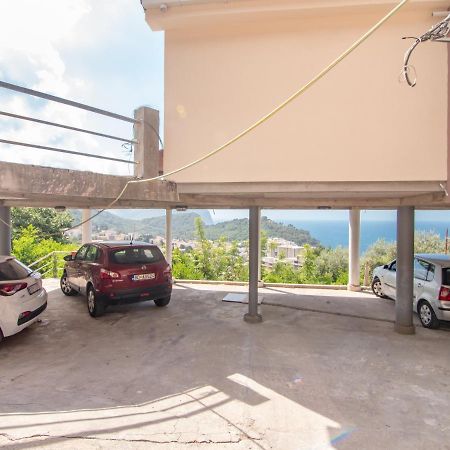 Mum'S Apartment Petrovac Ngoại thất bức ảnh