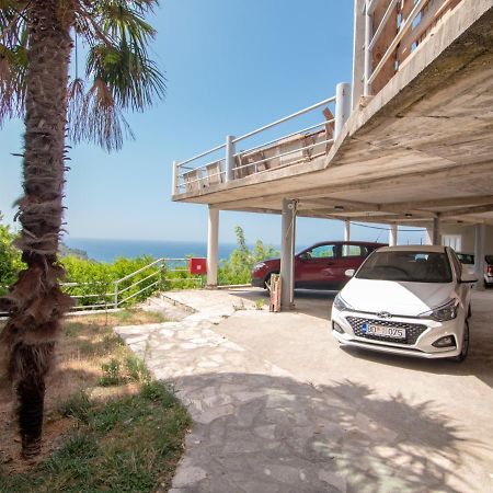 Mum'S Apartment Petrovac Ngoại thất bức ảnh