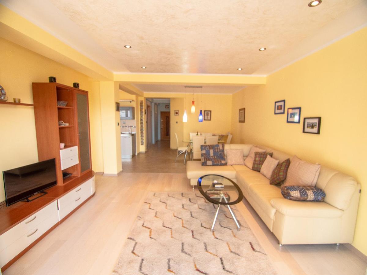 Mum'S Apartment Petrovac Ngoại thất bức ảnh